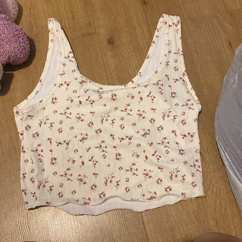 floral tank top